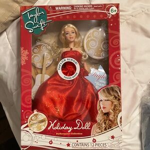 Taylor Swift Performance Collection Doll in Sparkling Red
